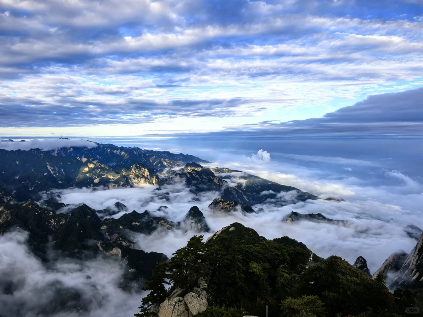 Huashan Hiking Tour Including Xi'an Terracotta Warriors