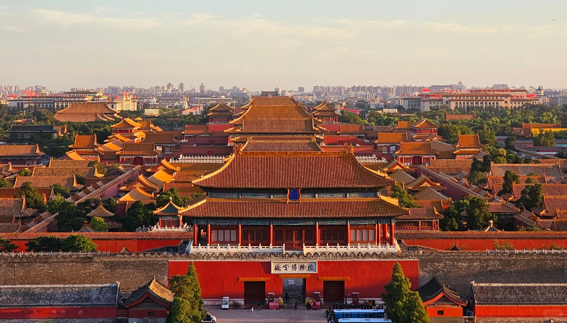 14 Days Private Tour of Beijing - Xi'an - Chengdu - Guilin - Yangshuo - Guilin - Zhangjiajie - Shanghai
