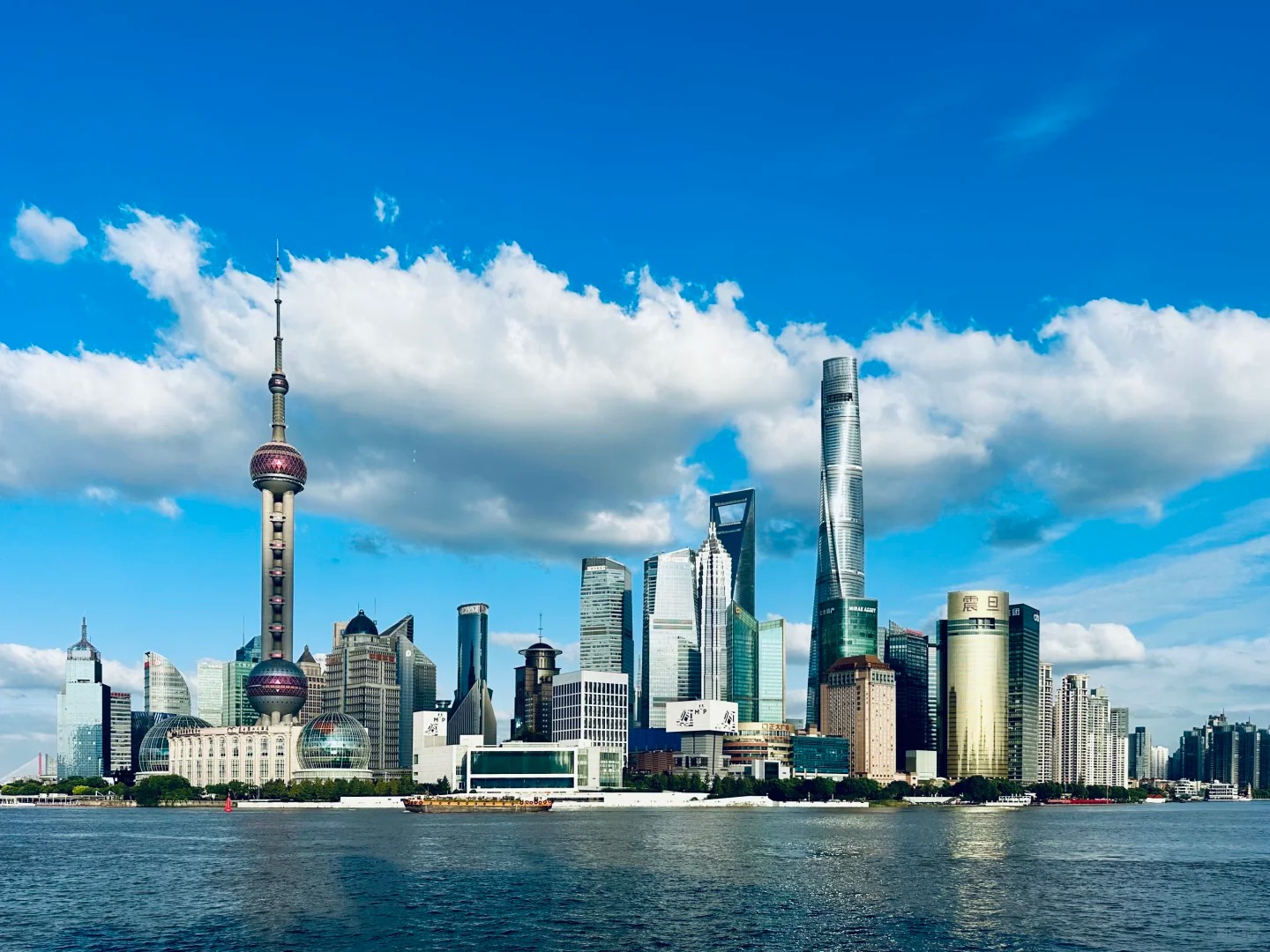 21 Days Private Tour of Beijing - Xi'an - Chengdu - Lijiang - Dali - Kunming - Guilin - Yangshuo - Guilin - Zhangjiajie - Shanghai - Suzhou - Shanghai