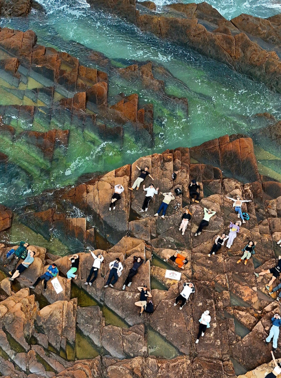 064ce058-a7c6-4759-8332-4050d32a90b0